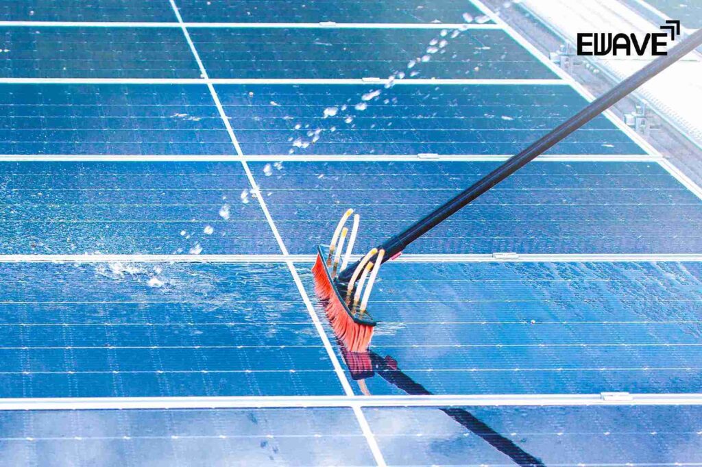 ข้อควรระวังในการทำความสะอาดแผงโซลาร์เซลล์